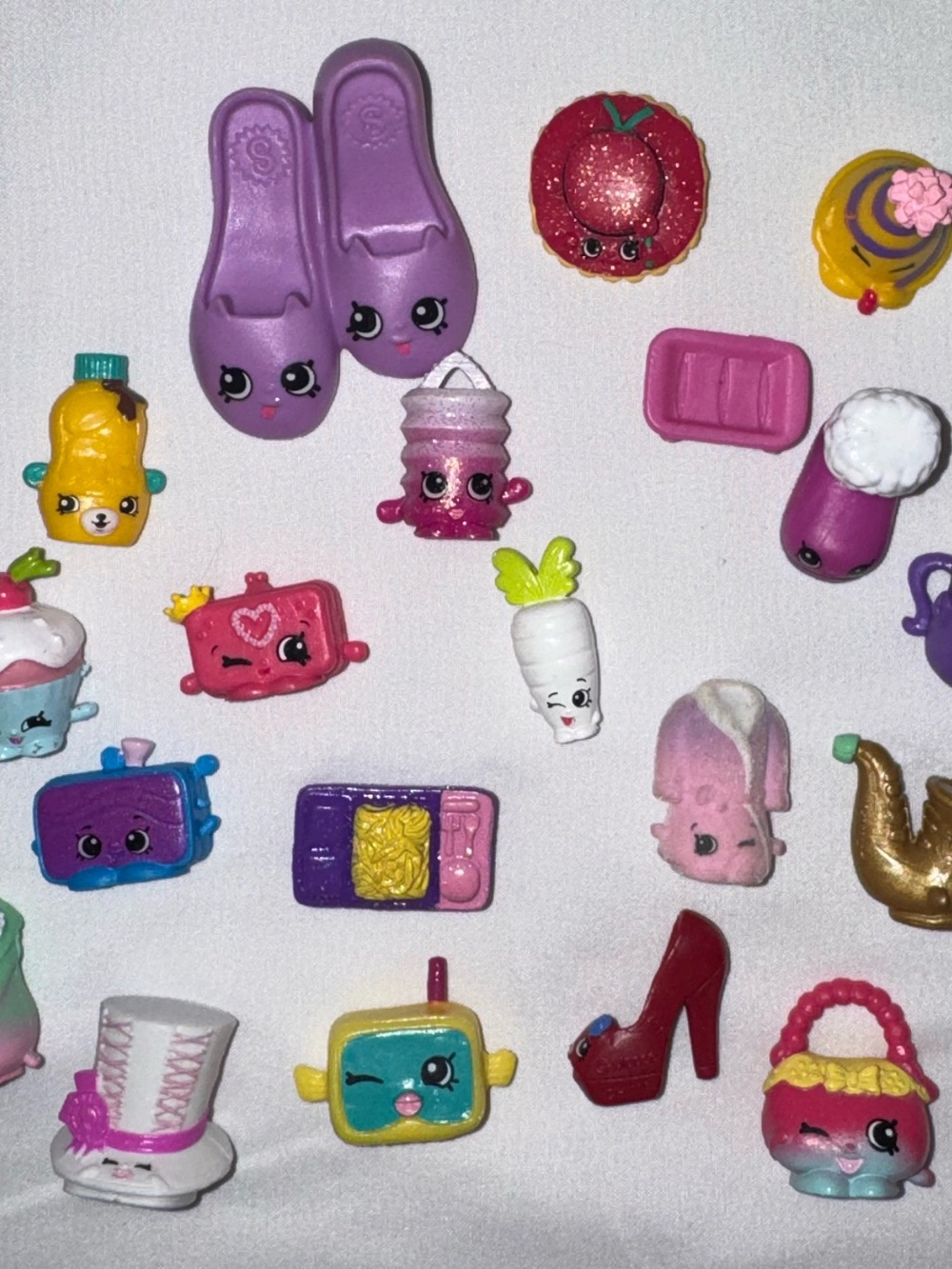 Shopkins bundle - Picture 4 of 4